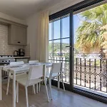Naro Marina Appartement Çeşme