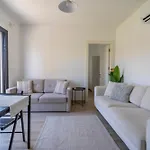 Naro Marina Çeşme