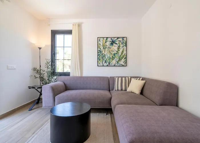 Naro Marina Appartamento Çeşme