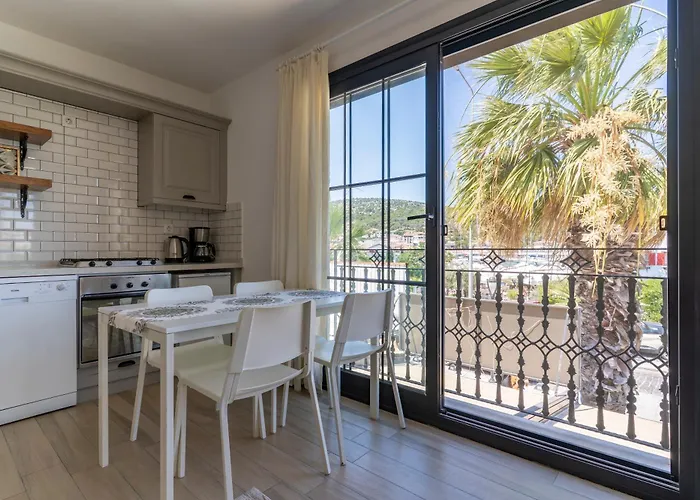 Naro Marina Appartamento Çeşme