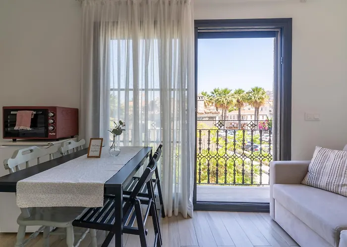 Naro Marina Appartamento Çeşme